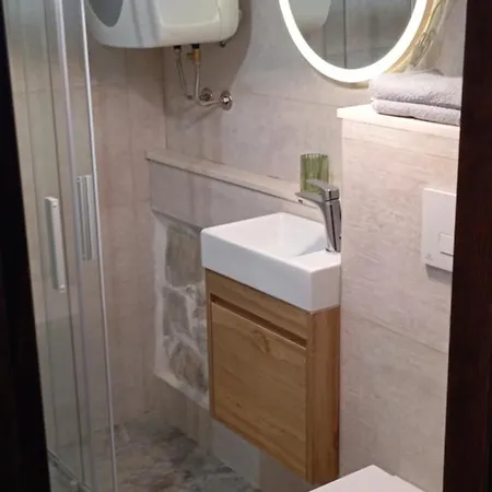 Jamm Mare E Monti Tiny House Apartment Orebic
