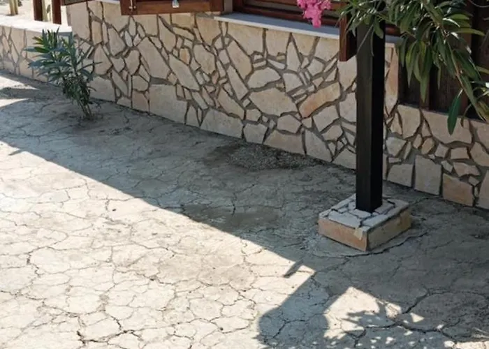 Jamm Mare E Monti Tiny House אורביץ